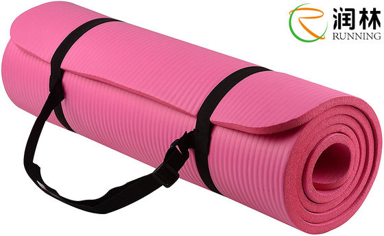 Estera anti de alta densidad gruesa adicional de la yoga del ejercicio del rasgón de la pulgada del 1/2 con la correa de transporte