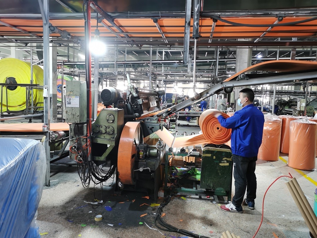 Changsha Running Import &amp; Export Co., Ltd. línea de producción de fábrica